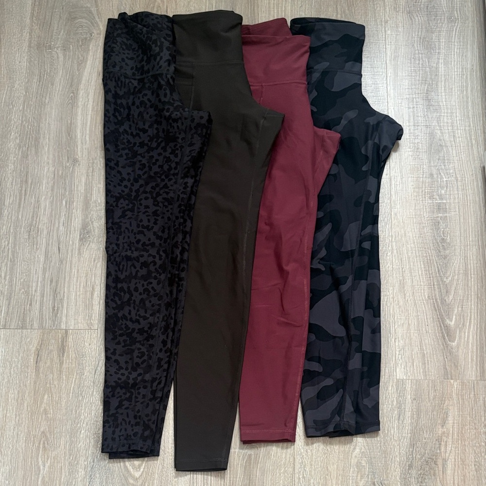 Old Navy Women’s Leggings Set in Black, Charcoal, Burgundy, Navy Camo- Size Smal